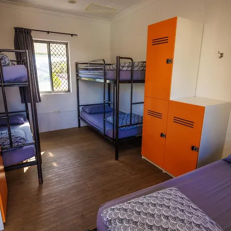 Yha Byron Bay Hostel Exterior photo